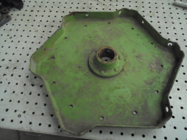 For CLASS ROUND BALER PICK UP REEL END PLATE