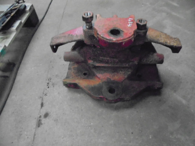 For CASE IH 434, 414 FRONT AXLE MOUNTING BOULSTER