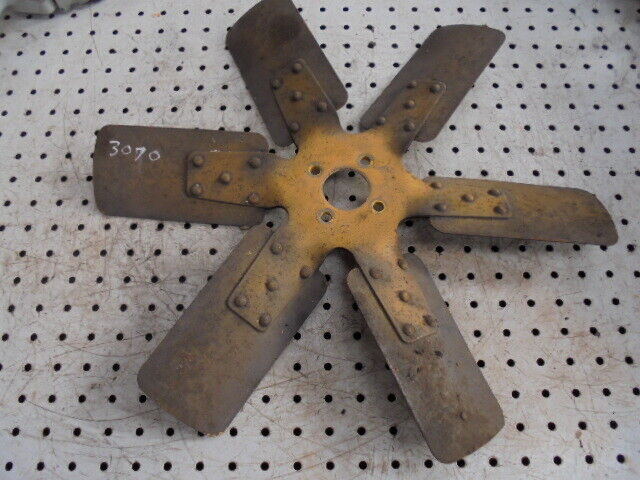for, Massey Ferguson 3070 Engine Cooling Fan - Good Condition