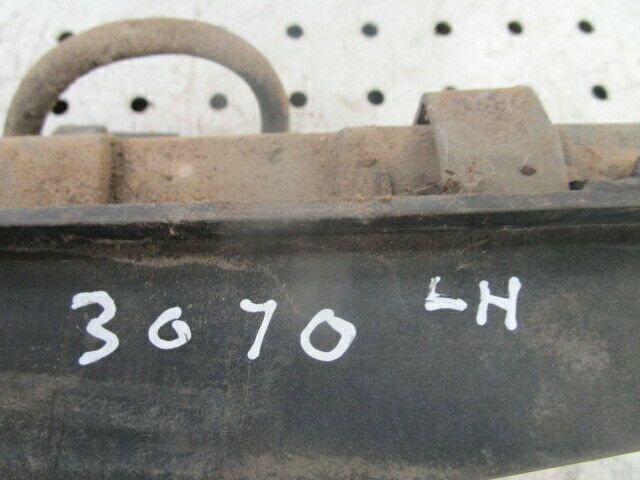 for, Massey Ferguson 3070 LH Rear Lamp & Mounting in Good Condition