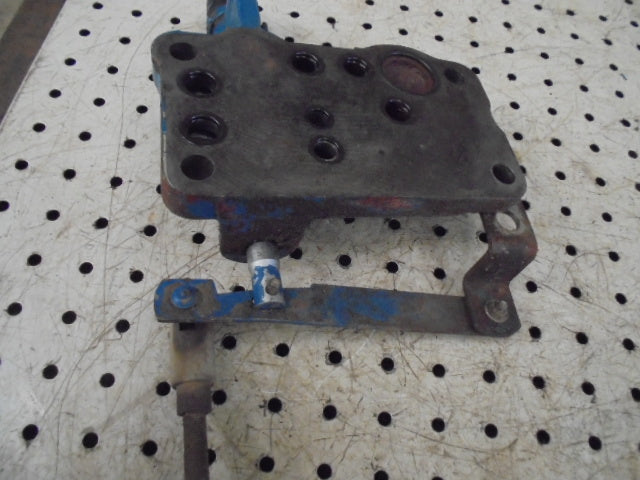 For FORD 4600 4610 HYDRAULIC ISOLATOR VALVE ASSEMBLY