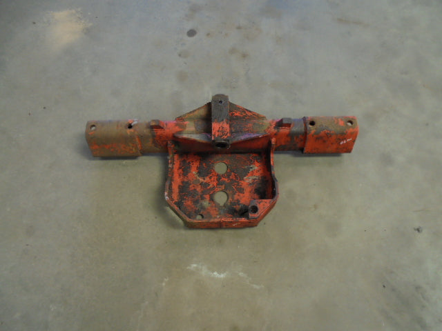 For CASE 885 FRONT AXLE BOULSTER COVER PLATE
