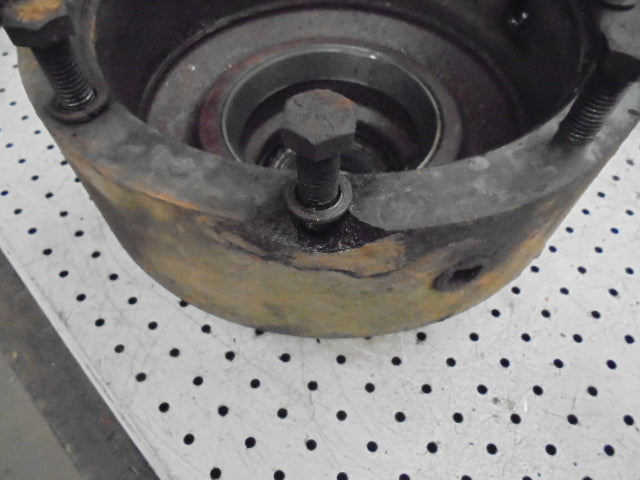 For DAVID BROWN 1490 4wd FRONT AXLE HUB (db axle)