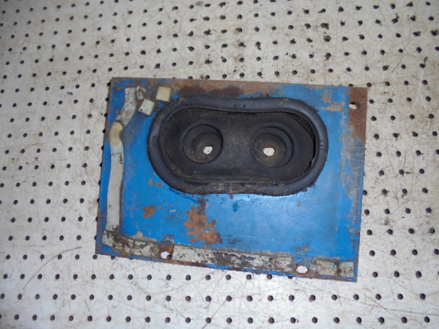 For FORD 4600 Q CAB FLOOR CHANGE GEAR STICK COVER PLATE AND GAITORS