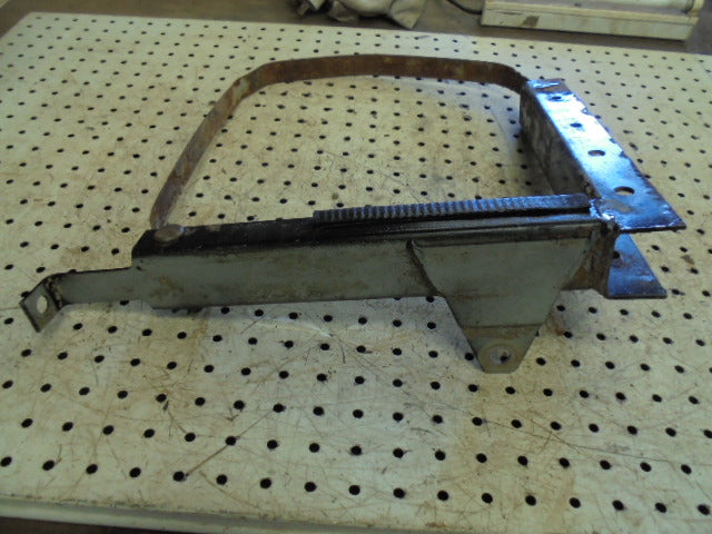 For CASE 4240 LP CAB LH REAR DIESEL TANK BRACKET & STRAP