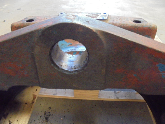 For FORD 4600 2wd FRONT AXLE BOULSTER Good Centre Pin Hole