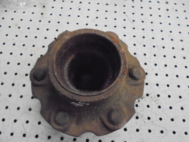 For CASE IH 785 885 2wd FRONT WHEEL HUB