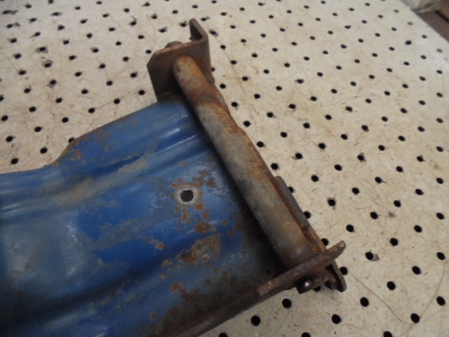For FORD 5610 REAR BATTERY TRAY BRACKET & HINGE PIN
