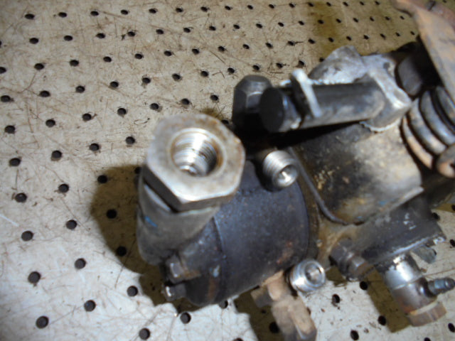 For FORD 4600 / 4610 FUEL INJECTOR PUMP - ROTARY CAV 3 CYLINDER