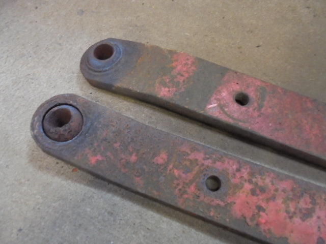 For DAVID BROWN 995 HYDRAULIC ARMS - PAIR 