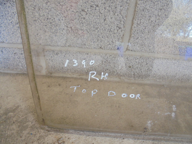For DAVID BROWN 1290 1390 1490 RH TOP DOOR GLASS