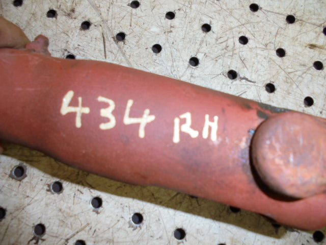For IH 434 RH ADJUSTING LEVELLING HYDRAULIC DROP ARM