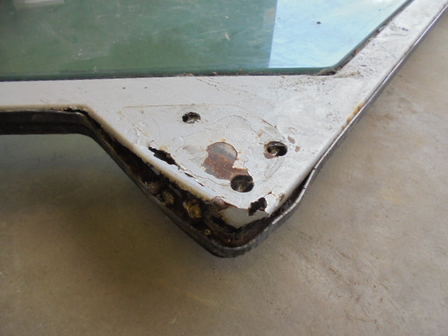 For MASSEY FERGUSON 3000 SERIES LH DOOR ASSEMBLY