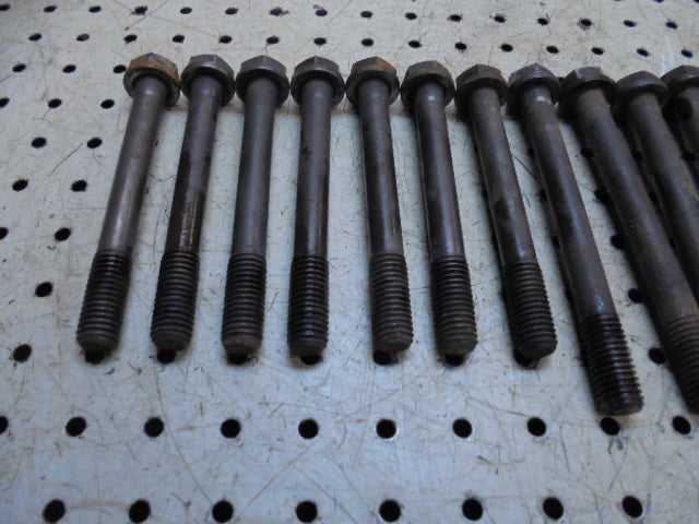 For CASE 4240 / 895 ENGINE CYLINDER HEAD BOLTS