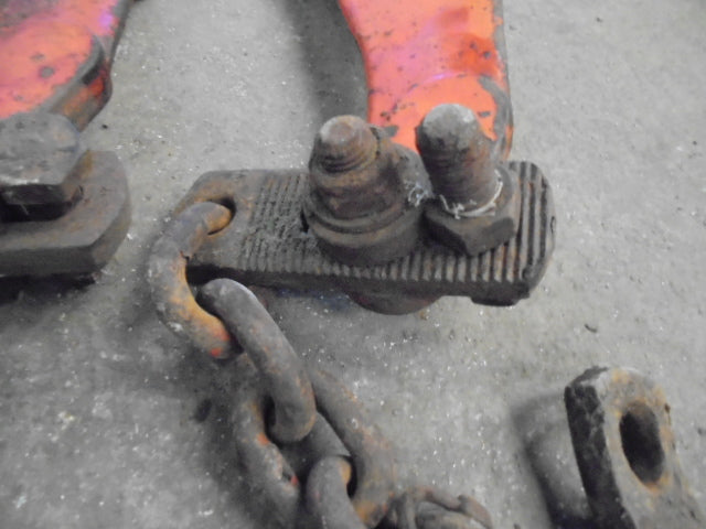 For DAVID BROWN 1490 PICK UP HITCH LIFT CHAINS & TOP PLATES