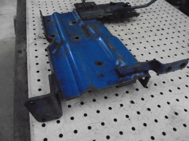For FORD 4600 BATTERY TRAY RETAINING BRACKET & REAR BONNET STAY