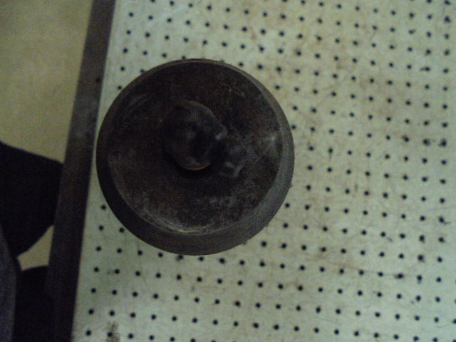 For CASE 885 2wd FRONT AXLE CENTRE PIN
