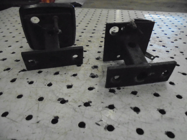 For DAVID BROWN 1394 1494 FRONTSIDE/INDICATOR LIGHTS MOUNTING BRACKETS