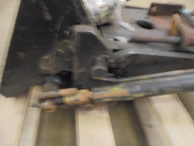 For CASE 42 Series PICK UP HITCH ASSEMBLY