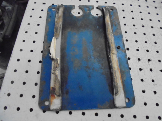 For FORD 5610 6610 7610 SQ CAB FLOOR PLATE BY BRAKE RODS