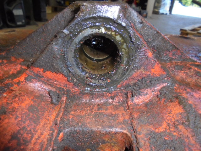 For DAVID BROWN 995/996 2wd FRONT AXLE BOULSTER