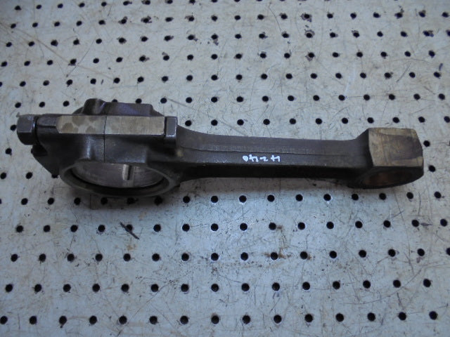 For CASE 4240 ENGINE CONROD - no2 - DT268 ENGINE