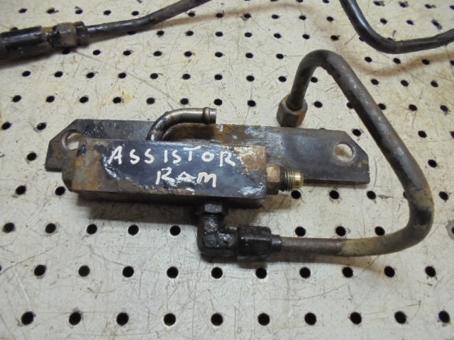 For CASE 4240 ASSISTOR RAM CHECK VALVE & PIPES