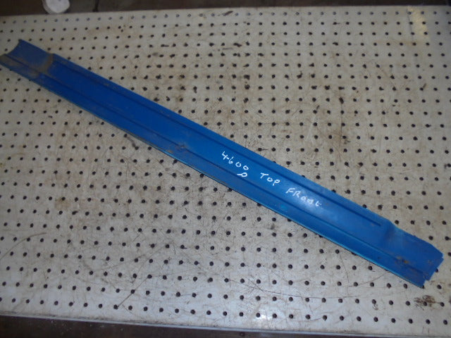 For FORD 4600 Q CAB RH FRONT PILLAR TOP PLASTIC COVER