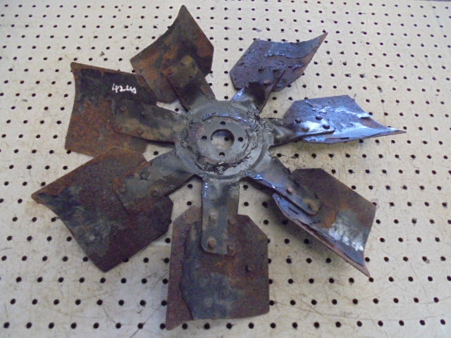 For CASE 4240 ENGINE COOLING FAN