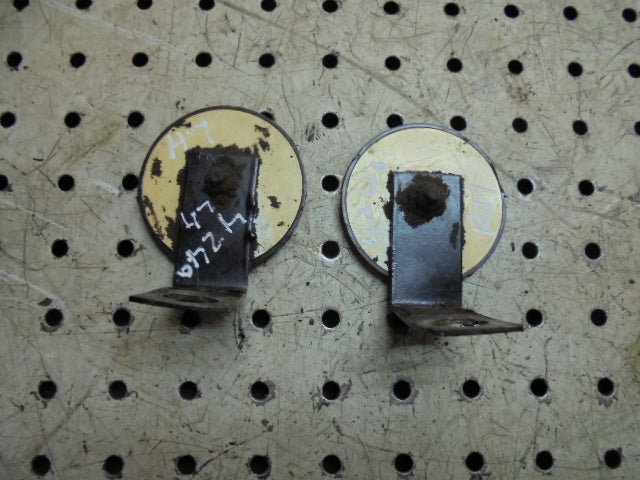 For CASE 4240 REAR AXLE REFLECTORS & BRACKETS - PAIR