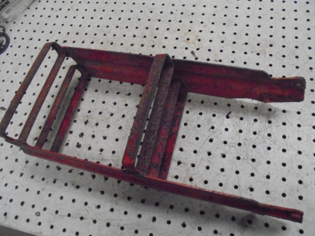 For DAVID BROWN 990 995 996 Q CAB RH FOOT STEP
