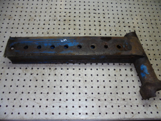 For FORD 4600 2wd LH FRONT AXLE EXTENSION	