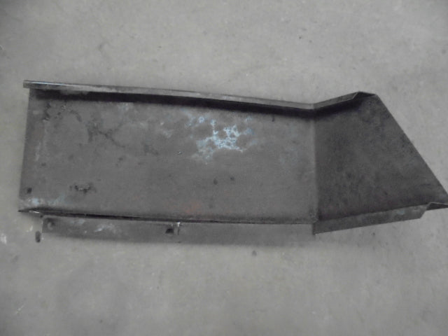 For MASSEY FERGUSON 390 RH REAR FENDER