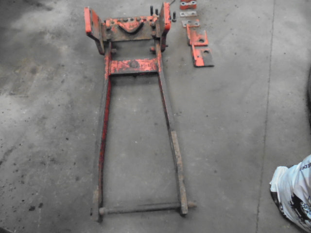 For DAVID BROWN 990 995 996 DRAWBAR CRADLE ASSEMBLY WITH MOUNTING BOLTS