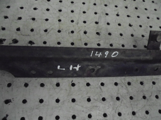 For DAVID BROWN 1490 FRONT GRILL MOUNTING BRACKETS LH & RH