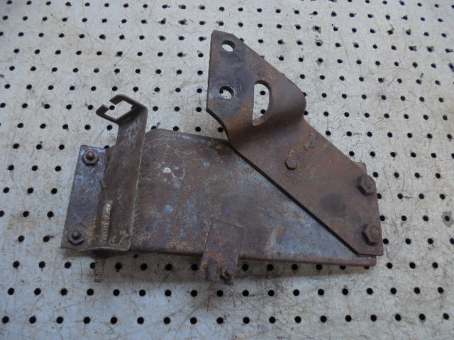 For MASSEY FERGUSON 390 FUEL FILTER ASSEMBLY BRACKET