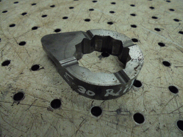 For FORD 5030 RH BRAKE BULL SHAFT LOCKING TAB