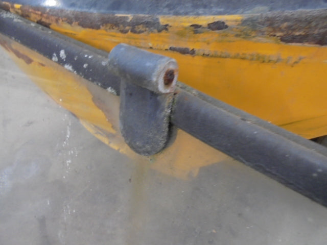 For FORD 545D CAB REAR WINDOW ASSEMBLY