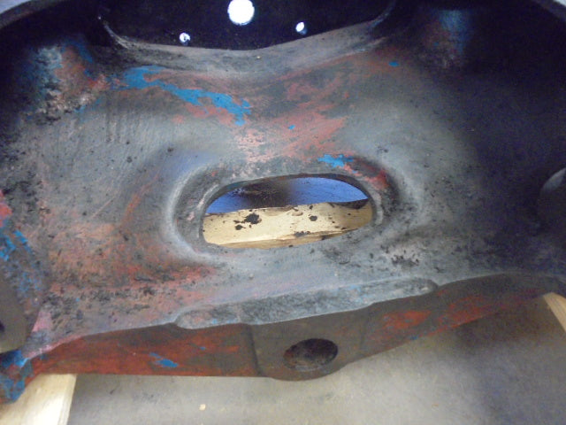 For FORD 4600 2wd FRONT AXLE BOULSTER Good Centre Pin Hole