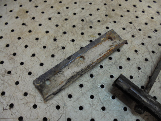 For FORD 545D HYDRAULIC OIL TANK HOLDER & BRACKET