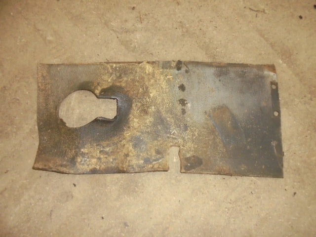 For FORD 4600 LAMBOURNE CAB RH SIDE FLOOR GEARBOX COVER RUBBER