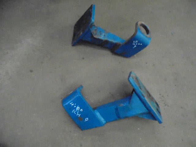 For FORD 4600 Q CAB FRONT MOUNTING BRACKETS LH & RH