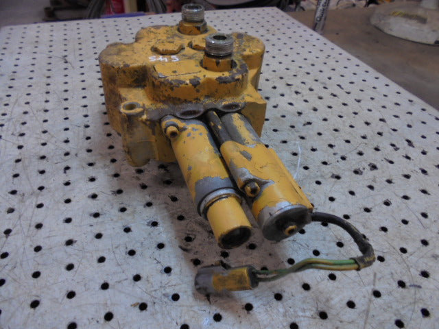 For FORD 545D FRONT HYDRAULIC SPOOL BLOCK - CONTROLS FRONT LOADER