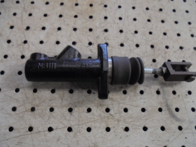 For DAVID BROWN 990 995 996 BRAKE MASTER CYLINDER Q CAB