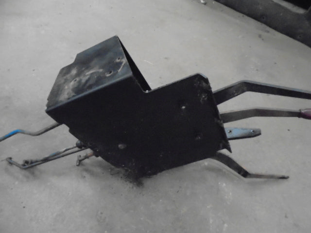 For FORD 5610 6610 7610 SQ CAB HYDRAULIC LEVERS & MOUNTING BOX
