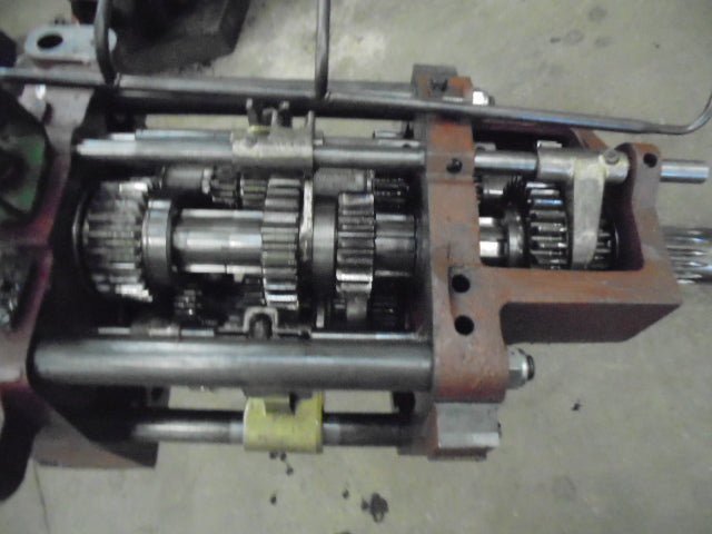 For DAVID BROWN 996 Q CAB COMPLETE GEARBOX