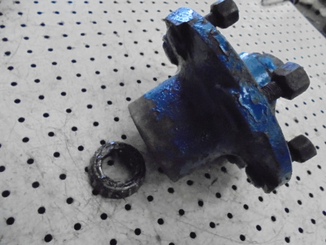For FORD 4600 4610 FRONT WHEEL HUB & BEARINGS