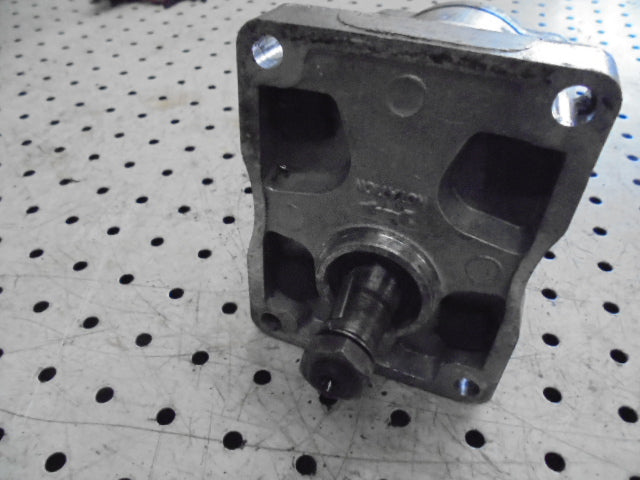 For DAVID BROWN 1490 1390 HYDRAULIC PUMP