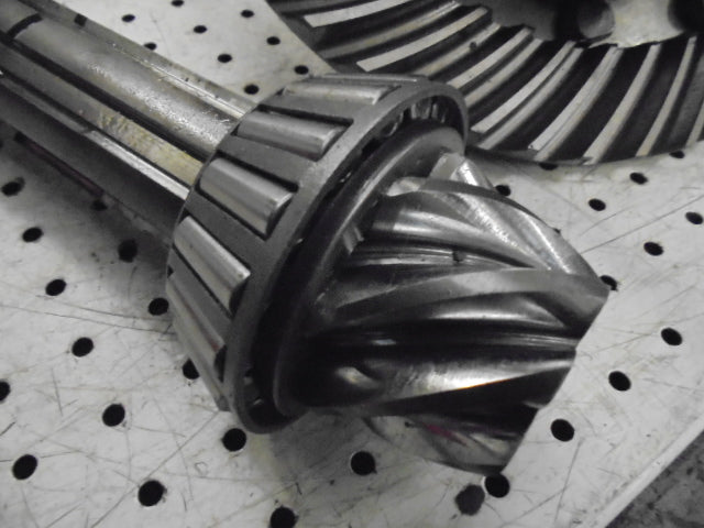 For DAVID BROWN 1390 REAR AXLE CROWN WHEEL & PINION SHAFT (2wd)