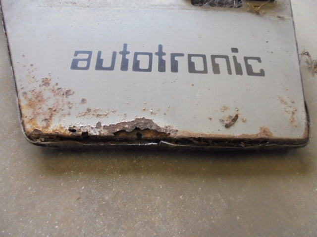 For MASSEY FERGUSON 3000 SERIES RH DOOR ASSEMBLY